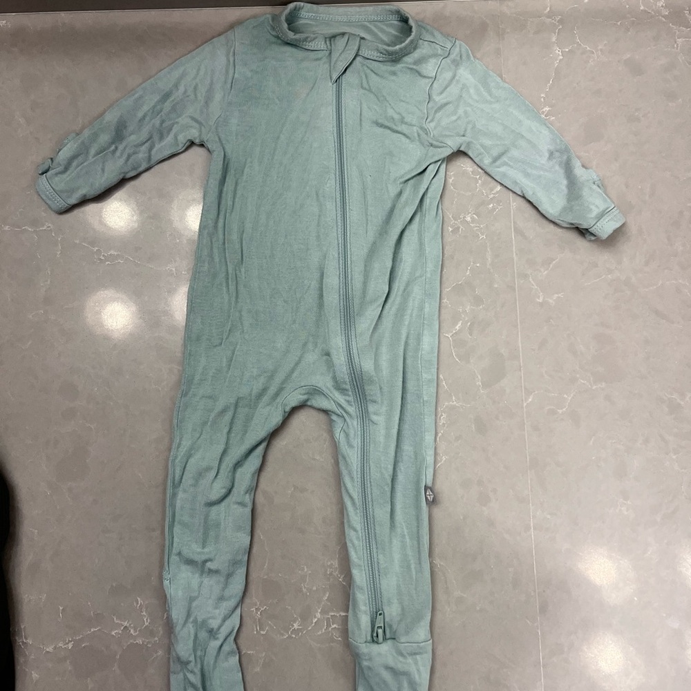 KYTE baby bundle 0-3